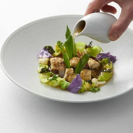 Logis Du Cheval Blanc 酒店 4*
